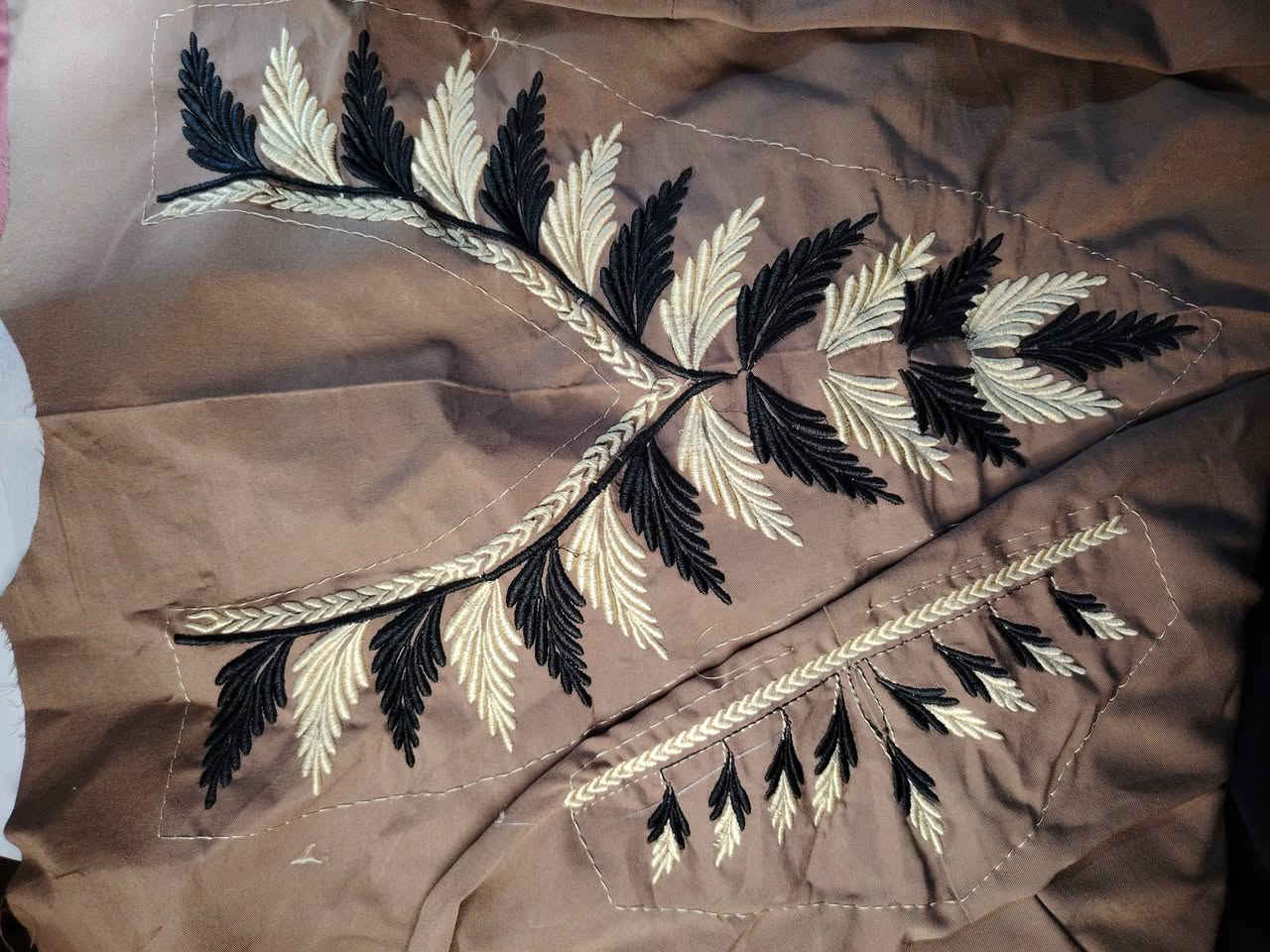 مجموعة شغل تطريز دشداشة حسب الطلب🪡🧶 #تطريز_حسب_الطلب #تطريز #تطريز_اسماء #تطريز_دشاديش #تطريز_وشاحات


**إذا كنت صاحب هذا الإعلان وتريد حذفه لأي سبب، رجاءا أرسل رسالة إلى الدعم الفني**