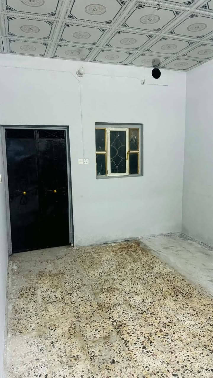 بيت البيع # خلف الملعب زراعي مساحه110متر مربع 
عكاده بناء كلش نضيف البيت كافت الخدمات 
‏‪***********‬‏وتساب
