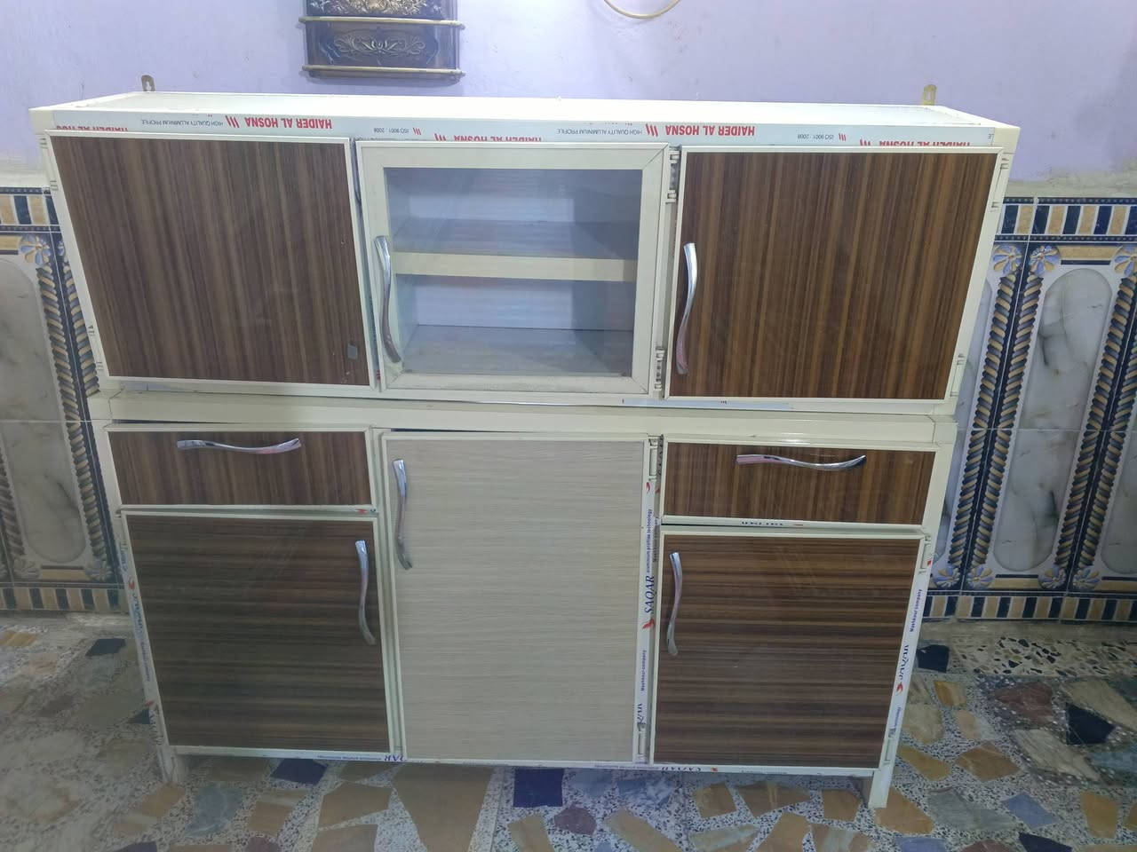 السلام عليكم سنك وملحق للبيع الستفسار اتصال على رقم ***********
