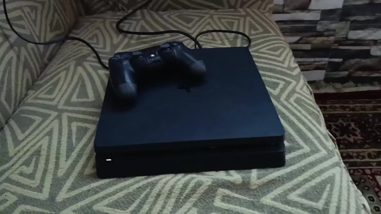 بلي فور سلم مهكر نضافه 100لوك ستكر على فحص

ذكره.  500
بدأت.  2
كرتونه موجوده   جيب ولعب كامل 
بغداد البلديات رقم ***********
