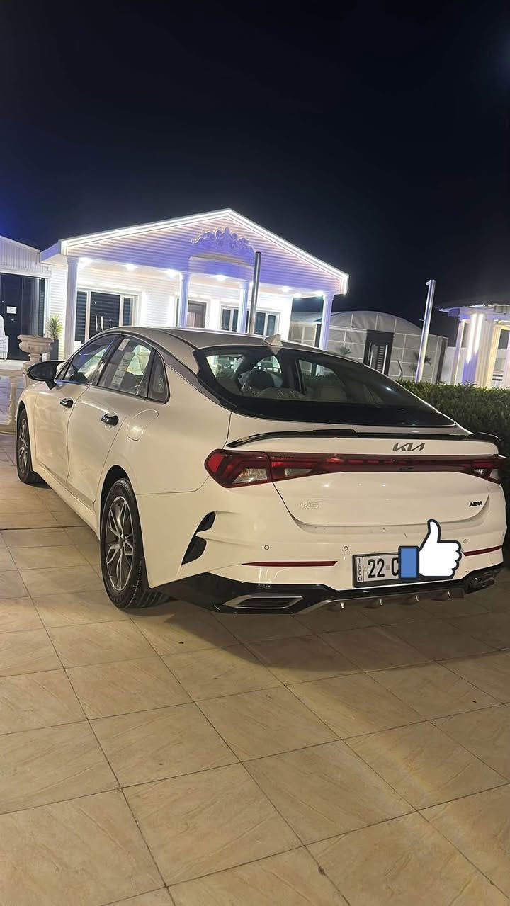 سلام عليكم K5 أوبتيما خليجي2023

كفاله عامه عده بارد با بنيد شويه اقل شبر 
الواصفات 
بصمه 
جلد 
كرسي كهرباء 
ضمان شركه NM

السعر ١٧٨ 
مكاني بغداد الكرخ 
٠***********
