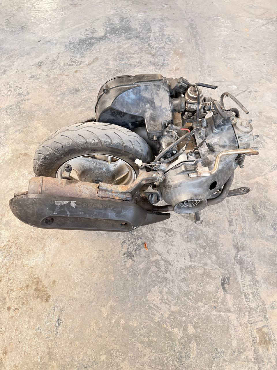 السلام عليكم مكينة بوليس كابريتر كاملة  من كابريتر وشوتة وصاللنصة ويل وتاير هم وياهة مستعملة شي قليل شرط الشغل سعرهة سعر طابوكة ب 175 بيهة مجال مكاني كربلاء حي العامل


**إذا كنت صاحب هذا الإعلان وتريد حذفه لأي سبب، رجاءا أرسل رسالة إلى الدعم الفني**