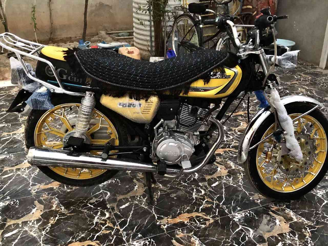 مراوس ويه  محرك غطاس ٤ كير  موديل 25  او 26
نامي برو محسن موديل 25  سبانه مطاخه زيرو


**إذا كنت صاحب هذا الإعلان وتريد حذفه لأي سبب، رجاءا أرسل رسالة إلى الدعم الفني**