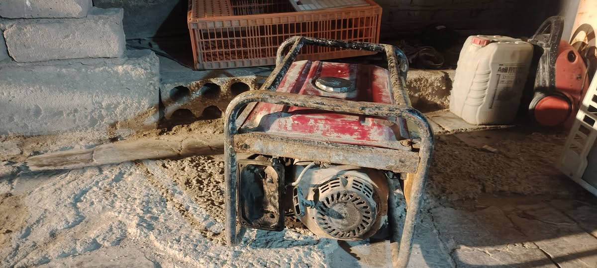 مولده للبيع شغالة
للاتصال ***********
