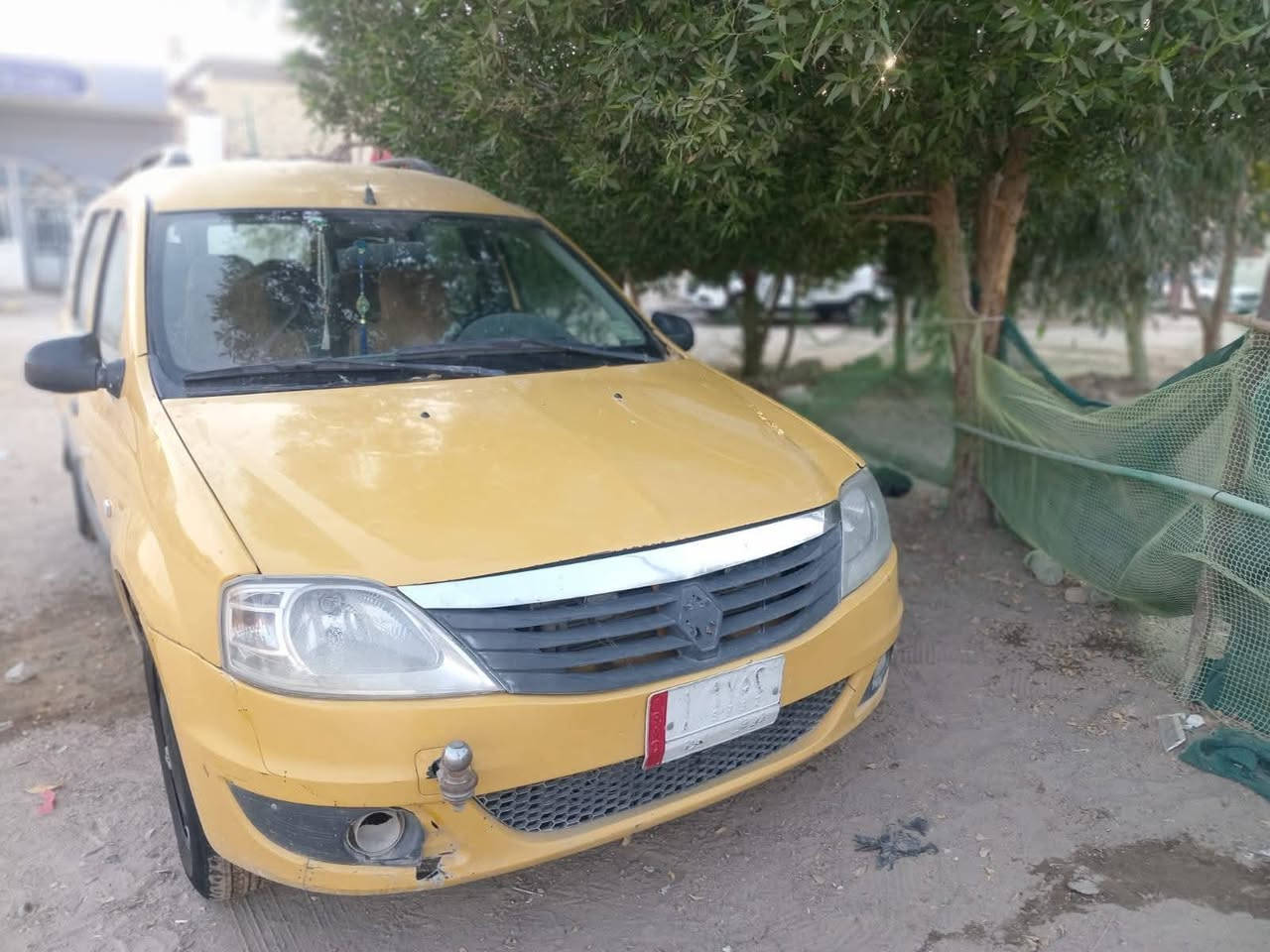 رينو سبعة راكب كير مكينة نظيفات تخم تاير مصفرة هيئة بس السنوية لل2027 حدادية جديدة للاستفسار الاتصال على الرقم ***********
