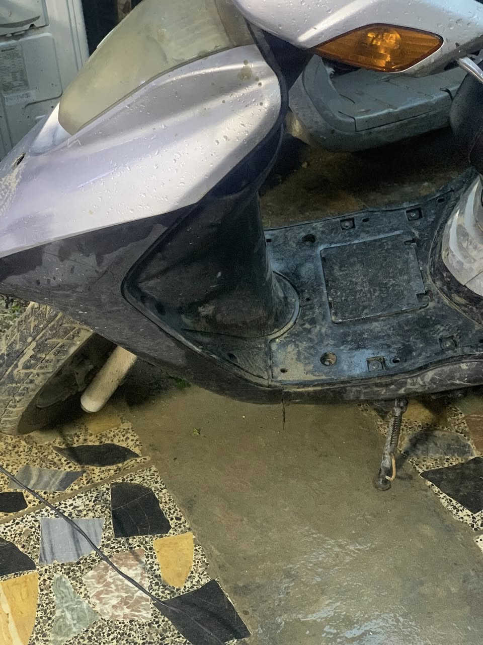 سلام عليكم دراجة البيع سعر ٤٠٠ مكاني بغداد بلديات دراجة مكينة خرسة هندر وسلف نكرة *********** شراي يتصل ويدللل
