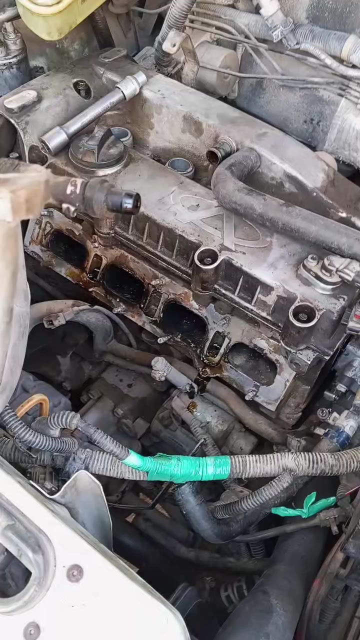 السلام عليكم ورحمه الله وبركاته من ضمن أعمال الصيانة تجفيت وصيانة وادامة المحركات الشيري القديم والحديث 
مع ضمان العمل الاستفسار الإتصال *********** العنوان الشعب شارع الأسواق المركزية
