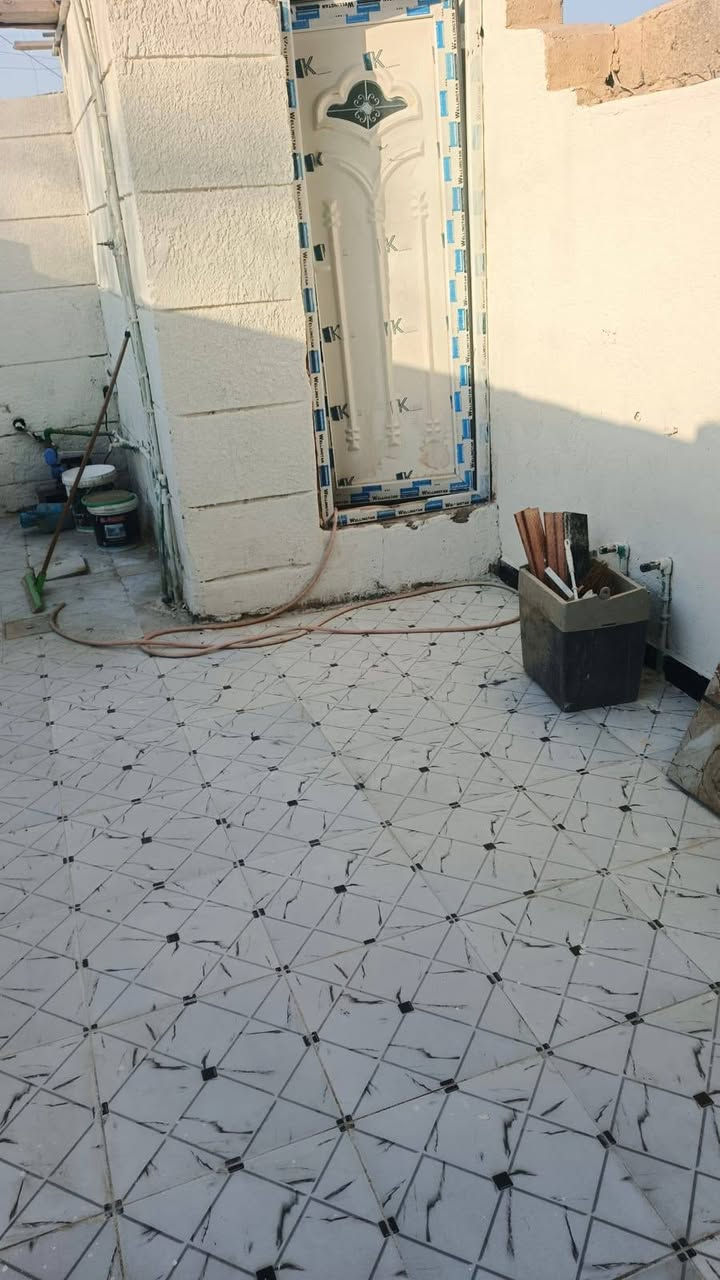 مشتمل للبيع حي الحكيم نزلت افران المرتضى البيت طابقين عكاده نضيفه الاتصال على الرقم
***********
