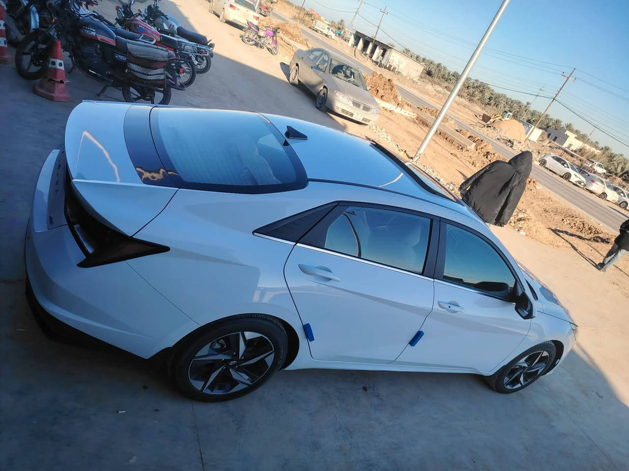 سلام عليكم النترا. ٢٠٢٣ 
فول مواصفات  
ماشيه ٦٠ 
بصمه 
فتحه 
يدات ترحيب 
تشغيل عن بعد 
جنطه ذكيه 
فول يعني للاخير 
رقم اربيل الجديد تريد تحويل تريد وكاله  
مكانها كربلاء الستفسار ع رقم 
***********.       .***********
