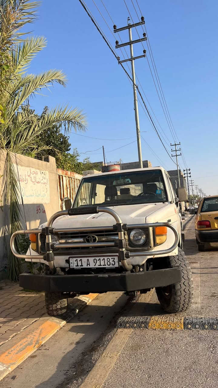 للبيع ...
لاندكروز ربع موديل 89 رقم بغداد بأسمي سنويتها لـ2031 
5گير مكينة و دبل اكسل بلاد شغال بشرط 
سيارة جاهزة 
سعر 47 للأستفسار اكثر .. 
***********
