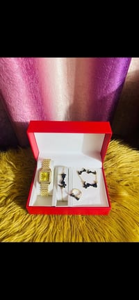 بكج هدايا • ساعات نسائي • الفلوجه