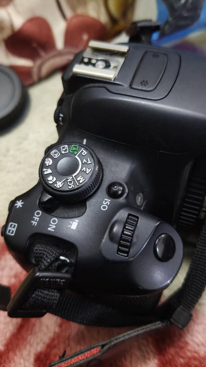 كانون d700
مواصفاتها 🚀

شاشة قلاب لمس + دقة الفيديو EOS + نقاط فوكس 9بؤري + فيديو HD + صور HD + تتبع الفوكس + سلاسة فائقه

🔚ملحقاتها🔜

1 - عدسه 18/55مانع اهتزاز ذاتي ✅

2 - زوم رياضي 75/300. ✅

2 - حقيبه. ✅

3 - شاحنه تدعم شحن سريع✅

4 - بطاريه تدوم طويلا✅

5 - واير شحن✅

  💣{السعر 450 وبيها مجال🔥توصيل مجاني }

متواجد فيس واتس اتصال ***********
