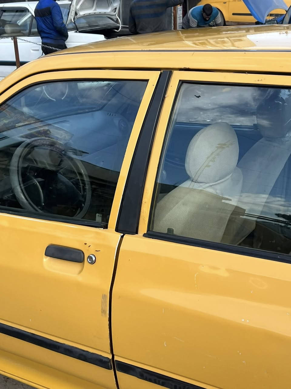 سلام عليكم سابيه 13 بيه خيط تبخير مكان الامين الثانيه رقم الهاتف ***********
