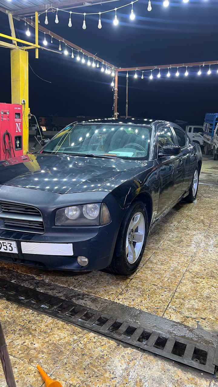 جارجر 2010سياره جديده مصبوغه عام اثر جراد سياره تخم تاير سياره خير من الله سياره
مكفوله من الضربه مكينه 3500 مكينه بل جيس كير مكفول حداديه جديده  ***********
