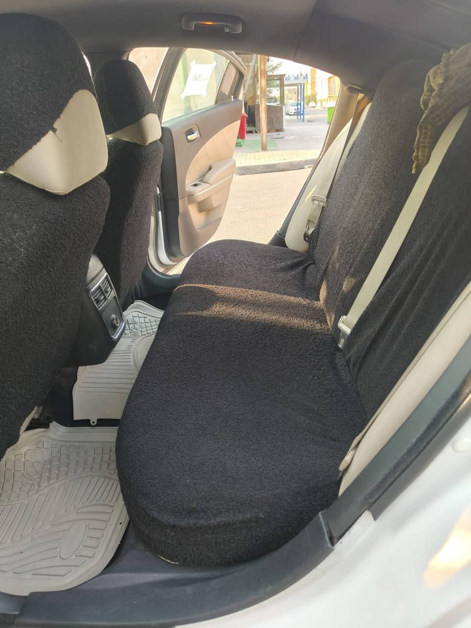 جارجر
كفاله عامه من كلشي 
لا كصه ولا ضربه
موديل 2014 اصل 
سيارها فول الخير ماعده الفتحه 
كيركفاله 
مكينه هيمي كفاله صرفيته تخبل
تخم تاير جديد
ويل اكروم جديد
رقم دولي ربيل متومه عله اخته محتركه سنويه جديده طبق اصل عله القط وعله كلشي
نضافت كشرها 90 بلميه
سيارها ماشيه شي قليل جانت مضمومه 
لايت زنون
المكان البصره الزبير
***********
السعر 60 
هاي الموصفات ماتلكه كفاله عامه 60 لو تفتر العراق كله
*********** واتساب فقط
