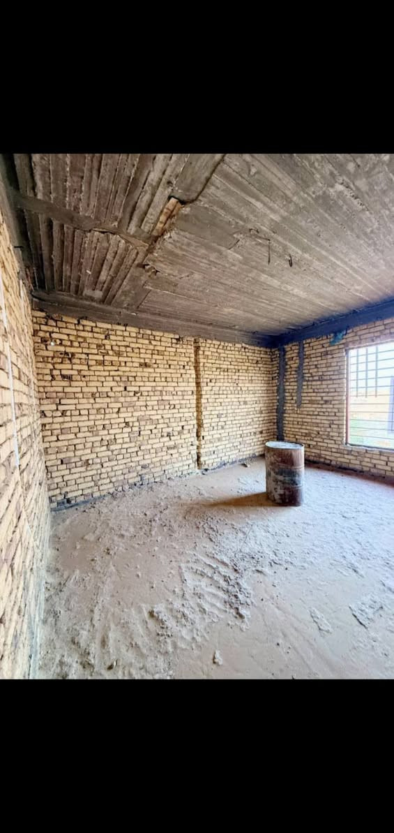 سلام عليكم ورحمة الله وبركاته
هيكل للبيع المساحه 100 متر
طابقين مقابل القطاع الصحي قرب التمثال 
مرقم بل البلديه 
  الاستفسار أكثر 
***********
