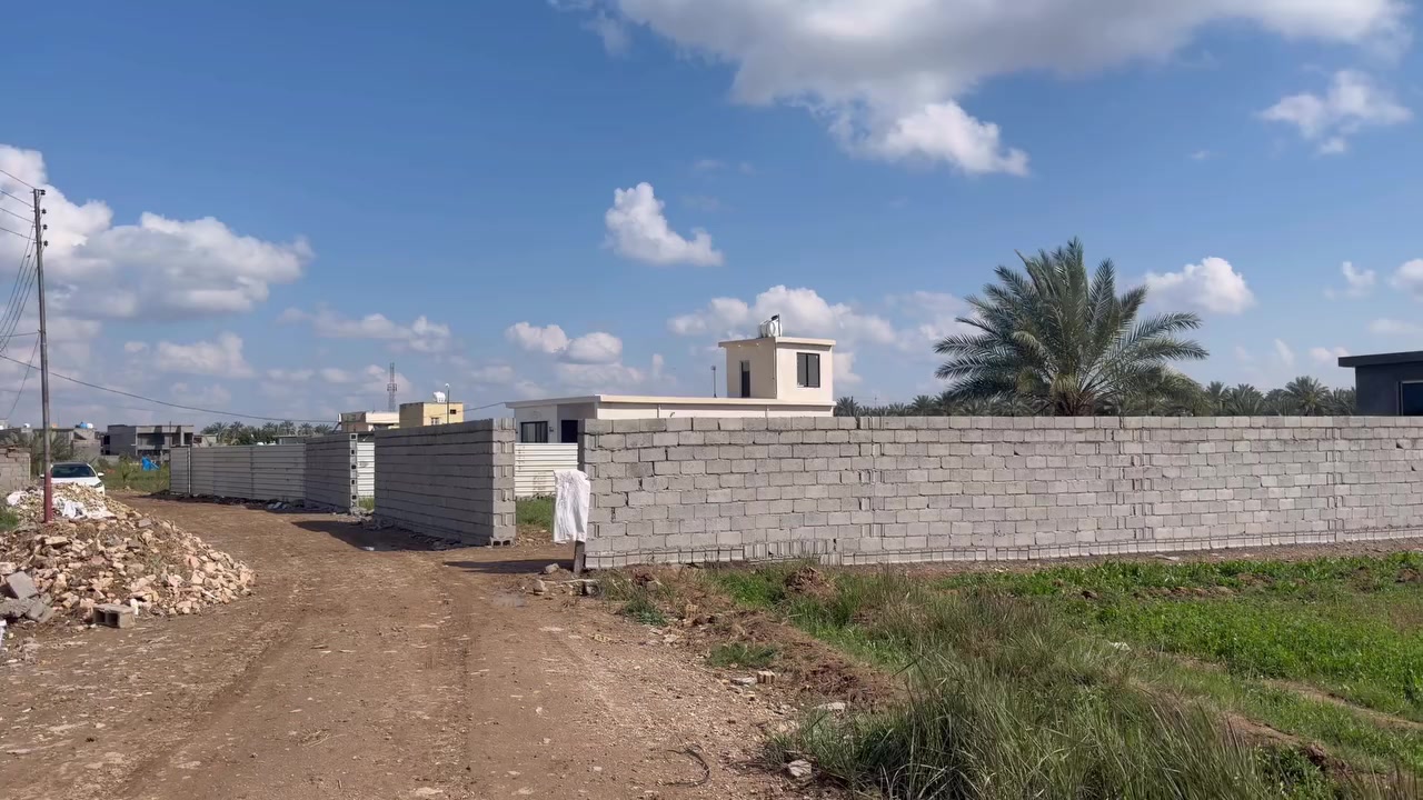 السلام عليكم دونم للبيع خلف المعسكر خدمات كامله للاستفسار الاتصال على رقم
***********
