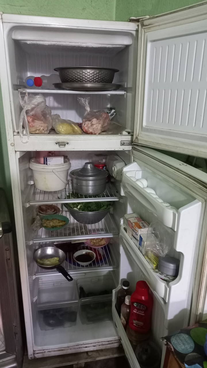 ثلاجة عدد 2 للبيع شغالات فووول
كونكورد
وبيكو
تجميد درجه اولى 
نظافه للاستفسار
***********
***********
***********
