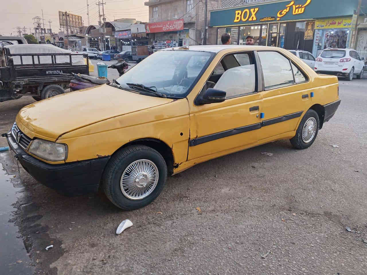 بيجو روى  للبيع مكينه وكير وحداديه  عوزها بس كلچ عينه و صنيه كهربائيات كله شغاله راعيه ماواصله ابيع تعهد سعرها 8 وبيه مجال للطيبين نجف حي القادسيه ***********
