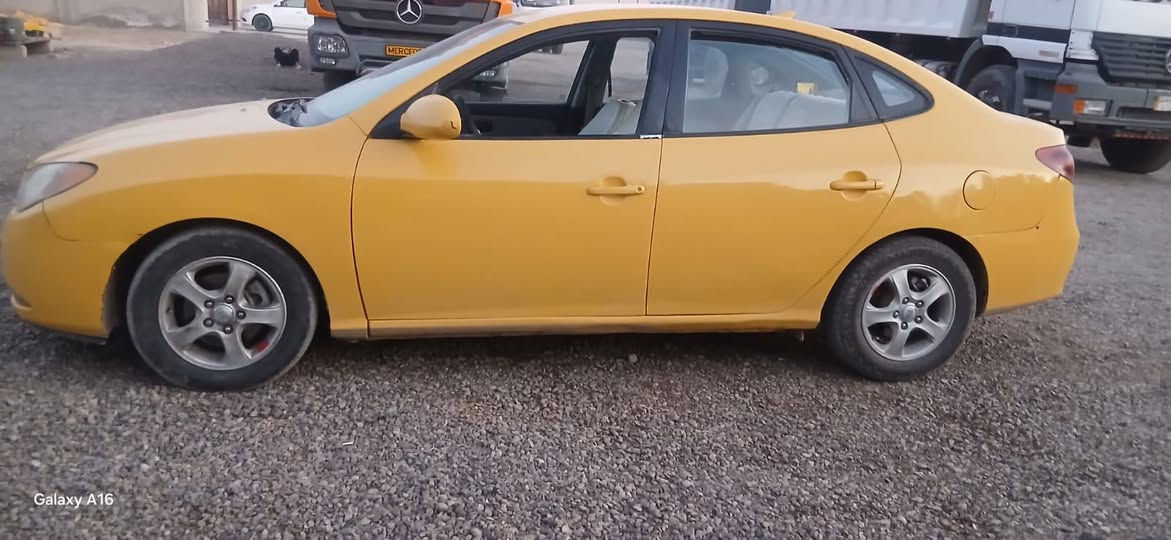 سلام عليكم للبيع النتره 2010 محرك 2000 دوش كير بي مشكله  ورثه ما تتحول رقم دياله احمر سعر 50 وبيها مجال مكانها بغداد استفسار اكثر  *********** مكلف بل نشر الخاص مقفول
