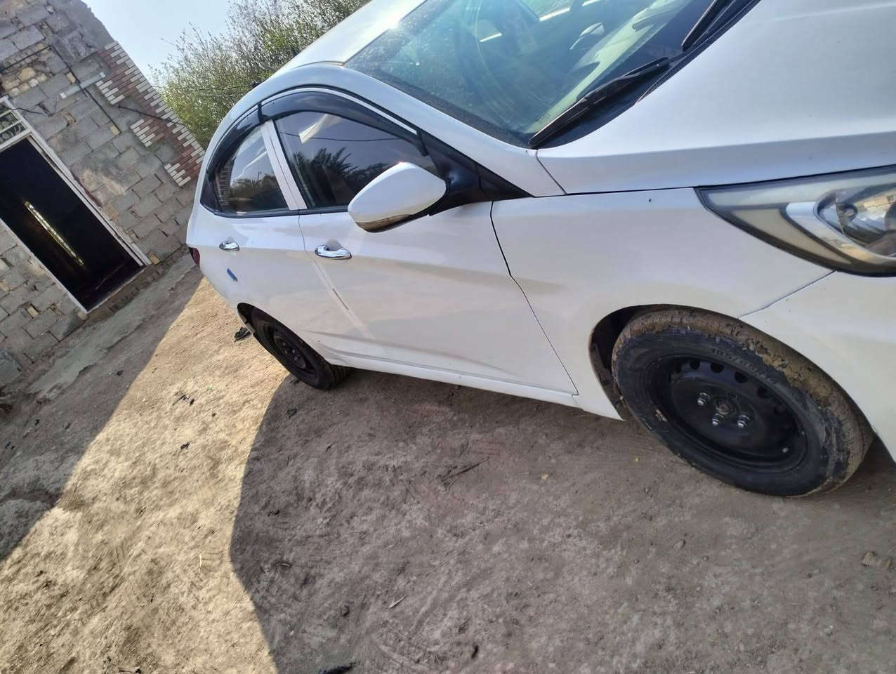 السلام عليكم اكسنت للبيع موديل 2016
خليجي مكينه 1600
رقم قادسيه انكليزي 
السعر 94وبيهه مجال قليل 
مكينه كير حداديه خير من الله 
السياره جاهزه مجهزه الله يشهد حلوه وناعمه 
للتواصل 
***********
***********
المكان الديوانيه قضاء المهناويه
