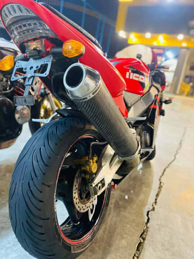 دفل 956
موديل 2006 
مگمرك ومدفوع گمرگه اوراق أصوليه كامله 
اربع بساتم 
نضام IBS 
كامل من كلشي نقصه بطاريه فقط . 💹سعر 21 $وبي مجال حگ الجيه 📍العنوان الرمادي شارع 60 قرب محطت الرماح***********
