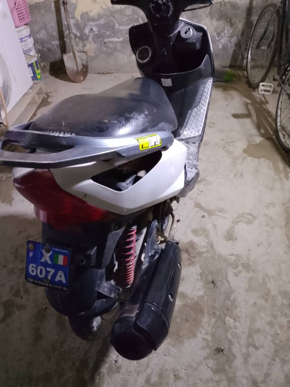 السلام عليكم  ثعلب البيع  نضيفه كابريتي جديده  سلف جديد بيه هواي غراض شادهن جديد   السعر 400وبيه مجال حك الجيه بغداد سبع البور  متواجد خاص


**إذا كنت صاحب هذا الإعلان وتريد حذفه لأي سبب، رجاءا أرسل رسالة إلى الدعم الفني**