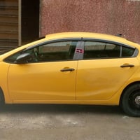 فورتي لبيع وارد امريكي حادثه بسيط بلجنطه ليبل واحد السعر 130وبيها مجال...