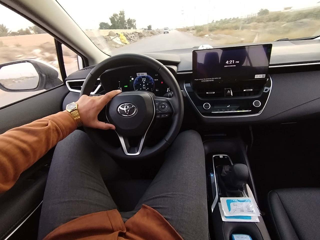 كورلا هايبرد 2025
فول مواصفات
ماشية 3 الآف
***********
