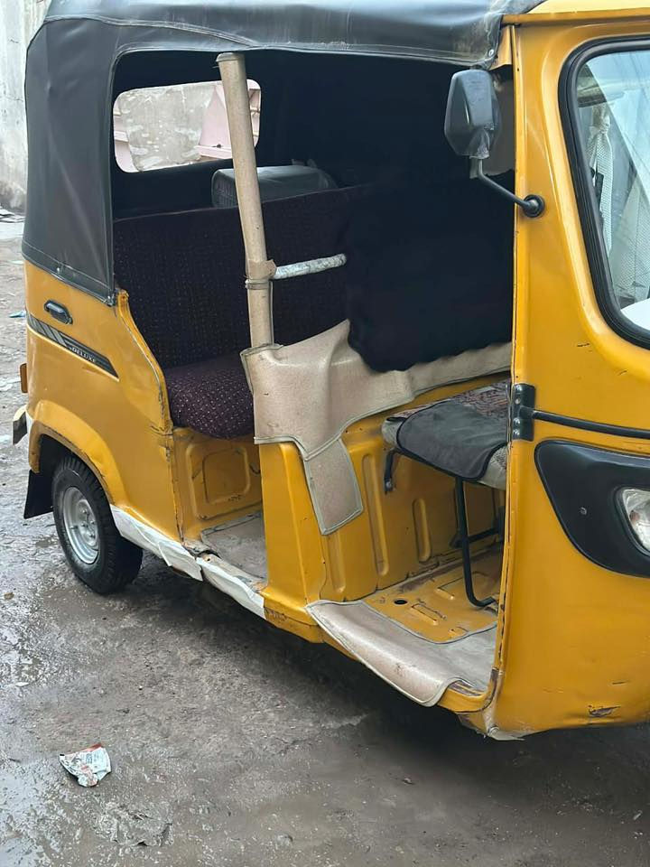 تكتك تي في إس 2020خير من الله لاتنقيص ولاتبخير للبيع مكاني بغداد حي العامل سعره 3وربع وبيه مجال للشراي رقمي ***********
