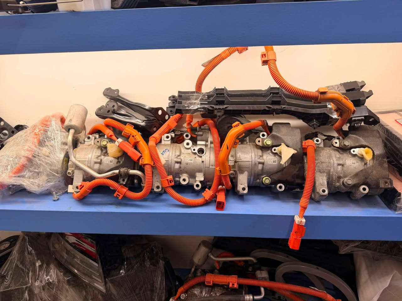 🚗مركز  المحترف بقطع غيار هوندا 🇯🇵
🔧 ثقتك الأولى بقطع الغيار الأصلية، التجارية، والتفصيخ لهوندا
العنوان الاعظمية شارع عمر بن عبد العزيز مقابيل صيدلية الباخرة 
***********
***********
