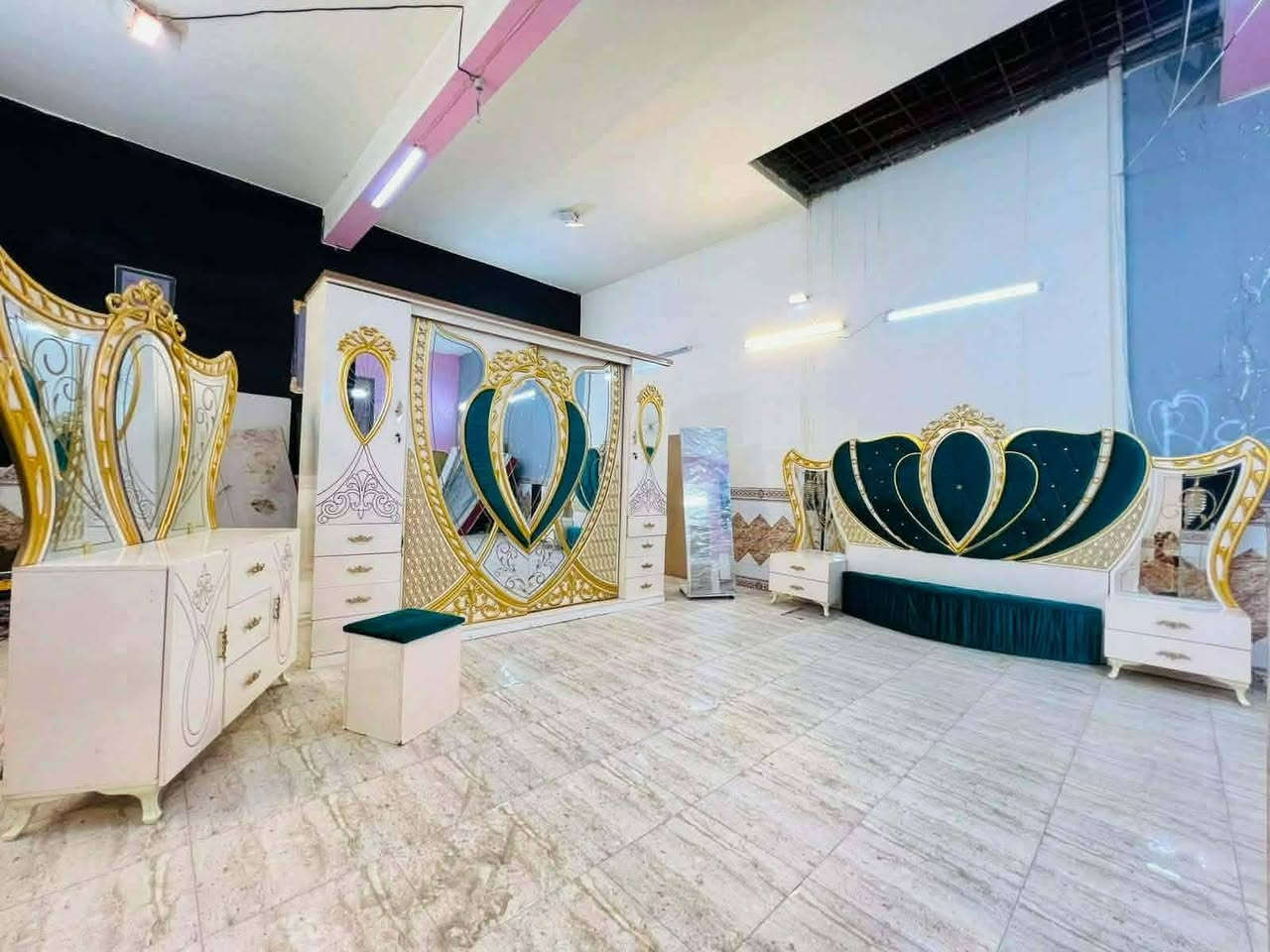 غرفة نوم مستخدمة للبيع شد ونقل داخل بغداد مجاناً شراي تعال خاص عيني ❤️


**إذا كنت صاحب هذا الإعلان وتريد حذفه لأي سبب، رجاءا أرسل رسالة إلى الدعم الفني**