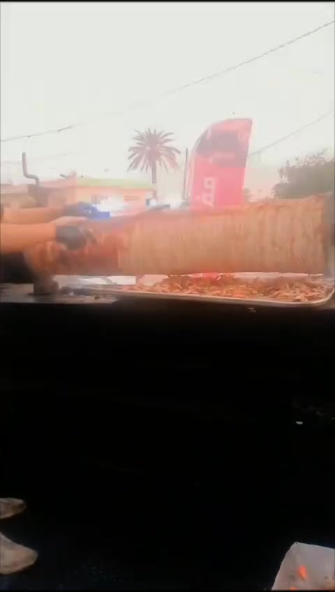 خلفة كص شغل فحم وغاز متفرغ لعمل تصال ***********
