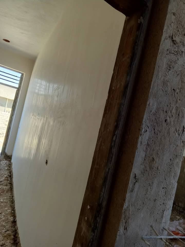 كادر لبخ 
جص بورك شغل درجه اولى 
التزام بالعمل كبان ليزر 
***********
