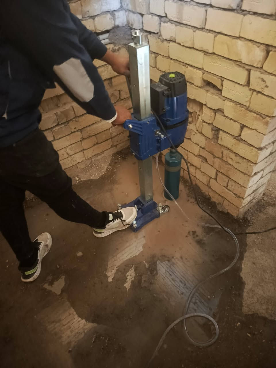 كور ثقب ويا تطوالات وبريمه اخو جديد السعر 450 لتواصل ***********
