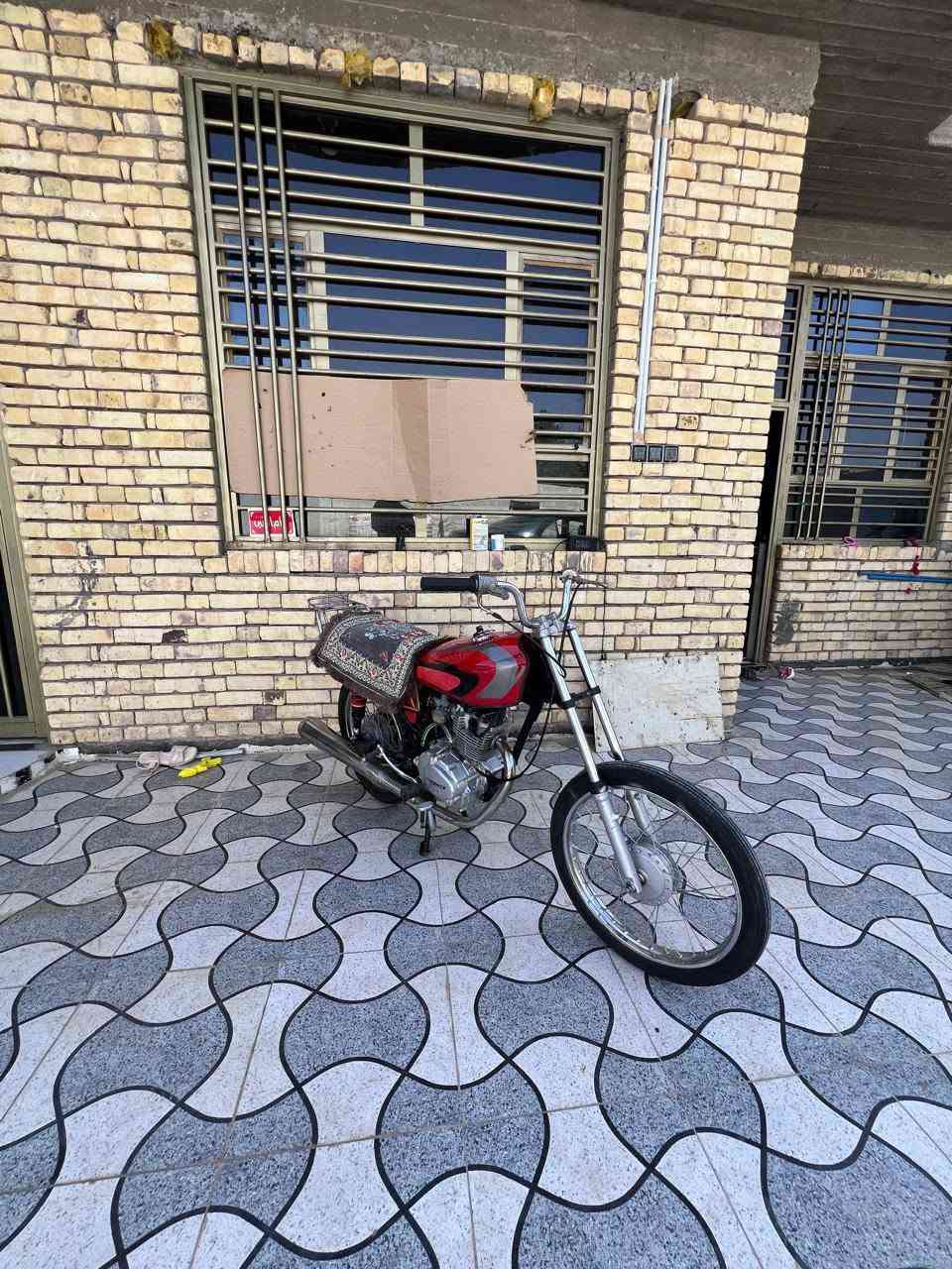 تم عادت نشر بسبب الوعود الكاذبة سلام عليكم نامه انتنس مديل 23 كلك كلك دراجه جديده مكينه ام لباركوت  مفتوحه بستم اول فتحه اله دراجه جديده كلش 
اي نقص مابيه 
السعر 425مكان سوق الشيوخ ناحيت الطار رقم الهاتف *********** 
رقم بي واتساب
