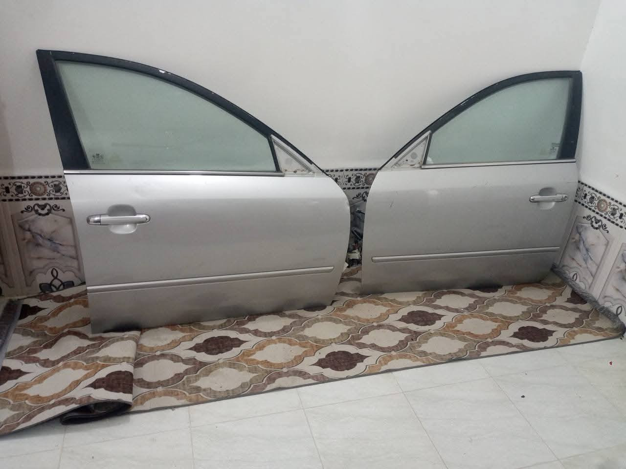 سلام عليكم ابواب سوناتا حاويه شرط نضافه يرهم من مديل 6 الحد 10 كاملات ماعده بطاين وسماعات أبيع شلع سعر 550 وبيهن مجال ورحم الله والديكم مايعجبه سعر براحته صناعي متروس وشتري تريده كلمن يبيع بكيفه مكاني نجف ستفسار الاتصال ع رقم ‏‪***********‬‏
