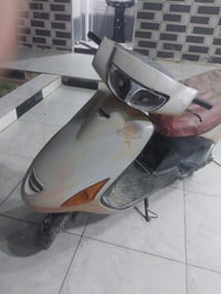 دراجة فراشة • أوراق كاملة • نهاوند