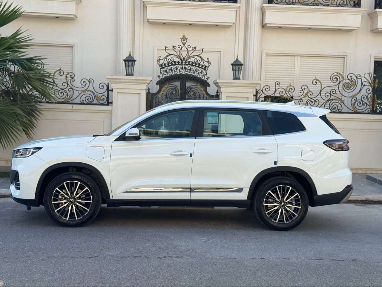 chery tiggo 8 pro e+ 2024 شیری تیکو 8 برو سیارە کهربائی و بنزین و هایبرید ١٣ کیلومتر رقم اربیل حرە باسمی فول مواصفات ضمان شرکە زیرو ما ماشیە سیارە مکفولە کفالە عامە سعر 192 ورقە و مجال واتساب ***********
chery tiggo 8 pro e+ 2024 شیری تیکو 8 برو 
سێ نیزامە کارەبایی هایبرید و بەنزین زەمانی شەریکە 
مواسفات فولە پانۆراما رادار بەسمە شغال کوشن جلد سارد و گەرم و شاشە گەورە و گێچ الکترونی و کامل مواسفات 
 بێ بۆیاغ و بەشەرتە هیچی نیە بەناوی خۆمە
هەموو شتی تازەیە و بەشەرتی تحویل و غرامە و هەموو شتێک 
سعر 192 وەرەقە و مجال
واتساب ***********
*********** أربيل, العراق
