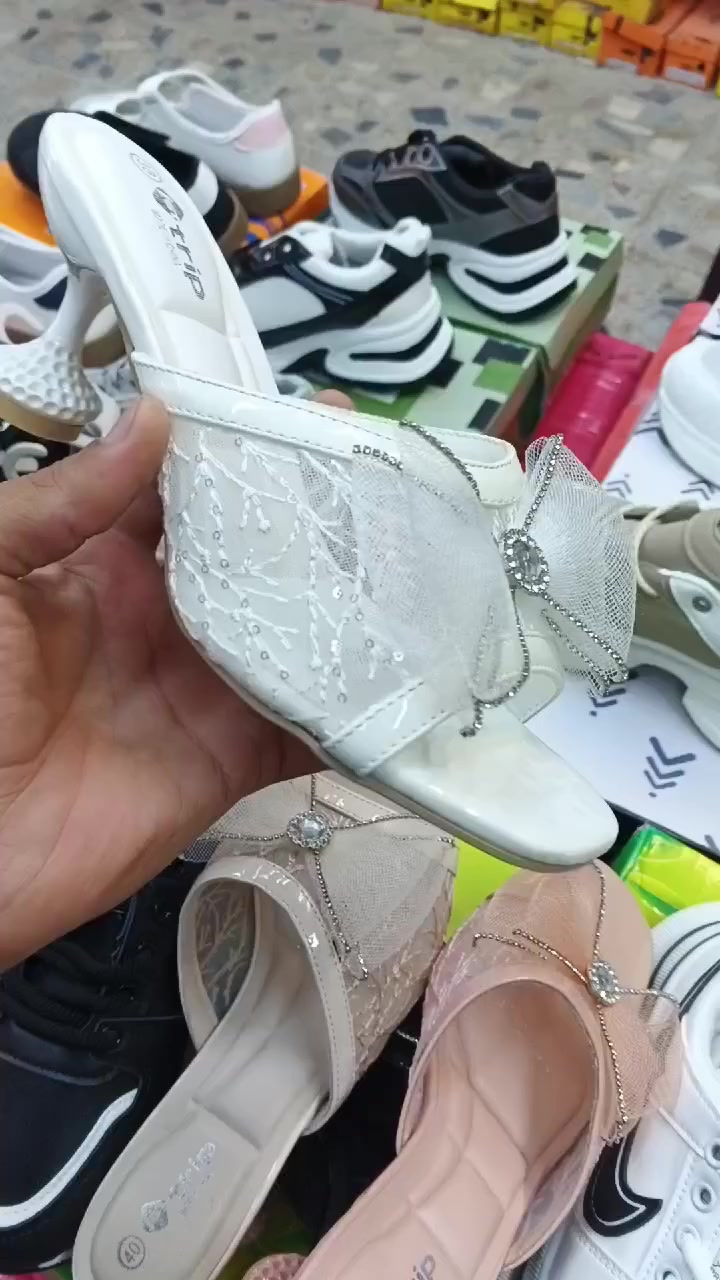 سبع البور//السوداني/اسمم المحل الحذاء الذهبي ❤
توصيل متوفر 👉


**إذا كنت صاحب هذا الإعلان وتريد حذفه لأي سبب، رجاءا أرسل رسالة إلى الدعم الفني**