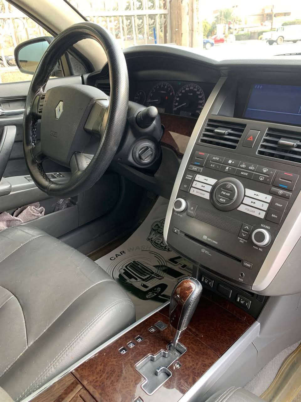 فول   VIPرش في الجاملغ الخلفي جديده جدا ستخدام من الزيرووورقم نكليزي V6
‭***********‬

السعر 115
