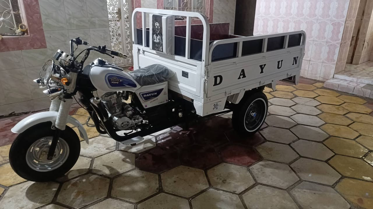 سلام عليكم ستوته للبيع موديل 2018 اليوم كملت تعمير 
ستوته جاهزه ما عوزها برقي محرك مفتوح بس بوشه شرط الفحص سعر واحد 850 وبيها مجال كلش قليل العنوان ناصرية حي اريدو لاستفسار ***********
