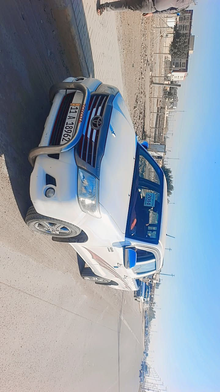 السلام عليكم مدير الكروب المحترم بيكم فلاونزه موديل 2014 مكفولة كفالة عام رقم بغداد ماشي 260 شاصي19 المكان واسط صويره ناحيه الحفرية غرب البانزين خانه الحفرية رقم صاحب السياره ***********
