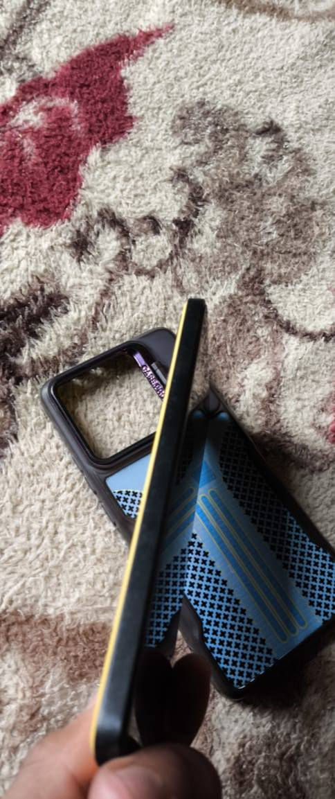 السلام عليكم للبيع بوكوx6برو ذاكره 512 رام داخلي 12 نظيف سعره 325 كامل الملحقات ما عندي توصيل بيع او مراوس بأيفون مكاني كربلاء


**إذا كنت صاحب هذا الإعلان وتريد حذفه لأي سبب، رجاءا أرسل رسالة إلى الدعم الفني**