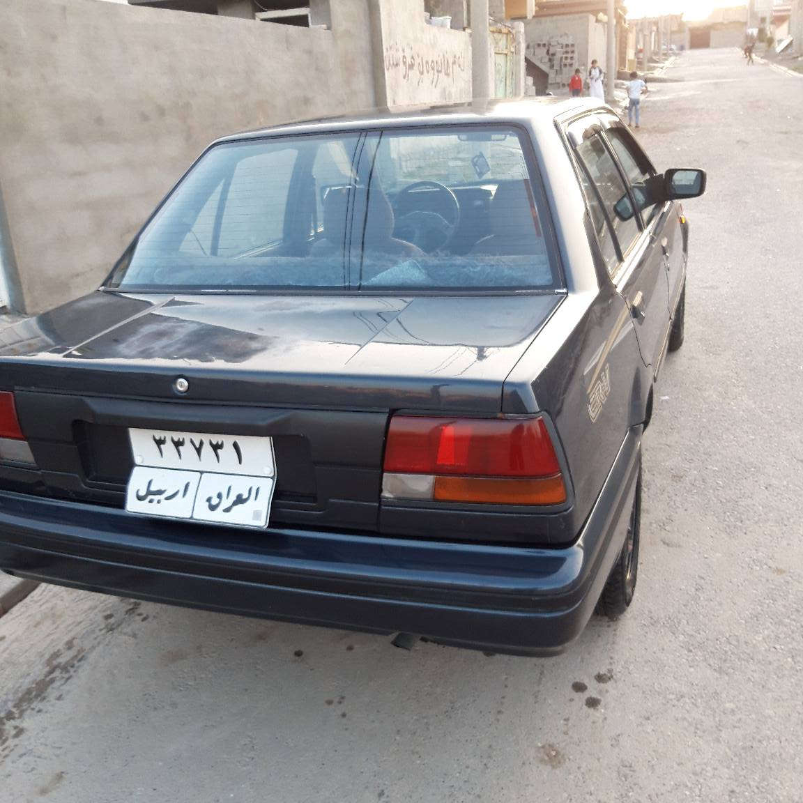 نیسان 1990 هیچ نیە بەس کحلبوە  ***********
*********** شومان, أربيل
