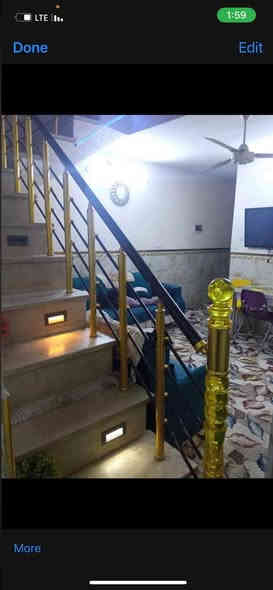 100 حي السلام شارع اسواق رسل الطابق الاول طرمة وهول وحولي جبير وغرفه الطابق الثاني بيتونه كامله وغرفه وحمام هيكل نقص بياض وكاشي بناء بلوك السعر 55 
يرهم قصط بمقدمه 40 
***********
