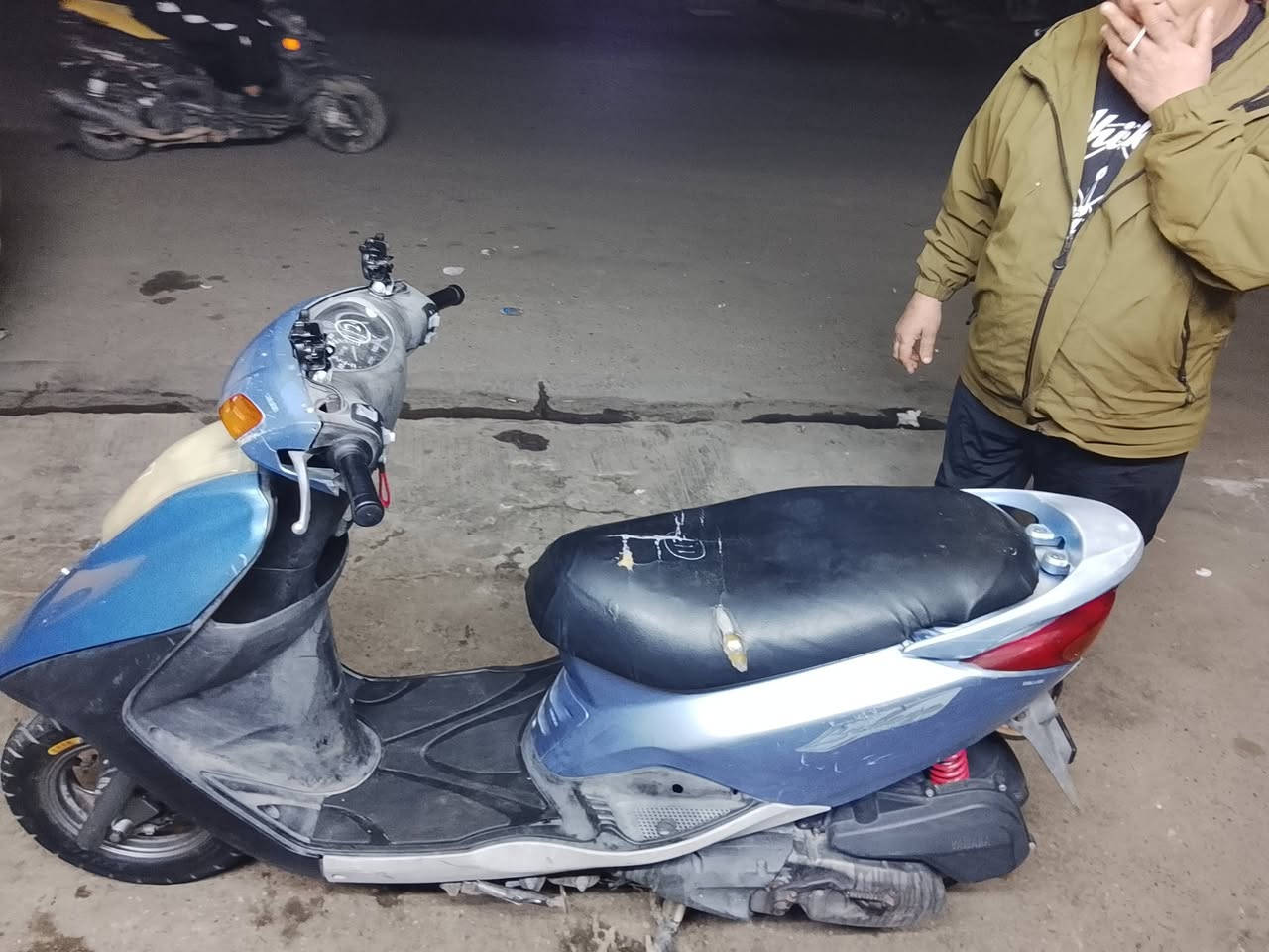 دراجه بريز بلاديه مكينه خير من الله سلف هندر كهربيات كامله العنوان شارع حيفا***********
