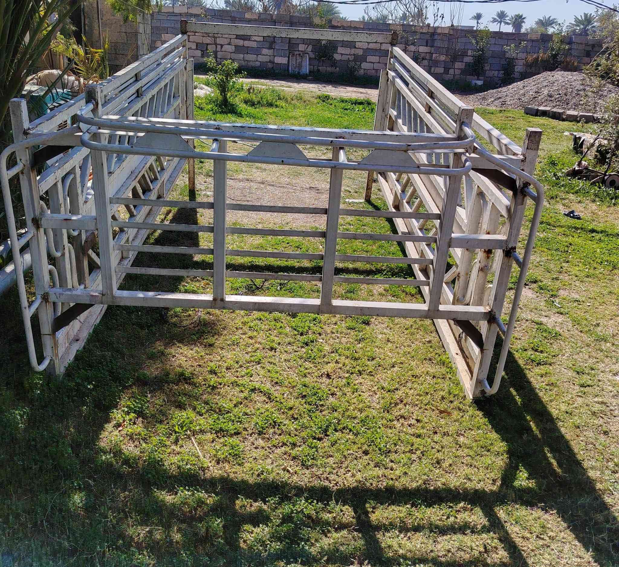 سلام عليكم ورحمة الله وبركاته محجر كيا فحل البيع نضيف صور كدامك سعره ٣٥٠ بيه مجال مكاني بغداد تاجي تصال علا رقم *********** او وتساب
