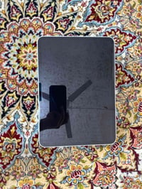 ايباد ١١ M2 • ٢٥٦ • رمادي خمسه كيلو