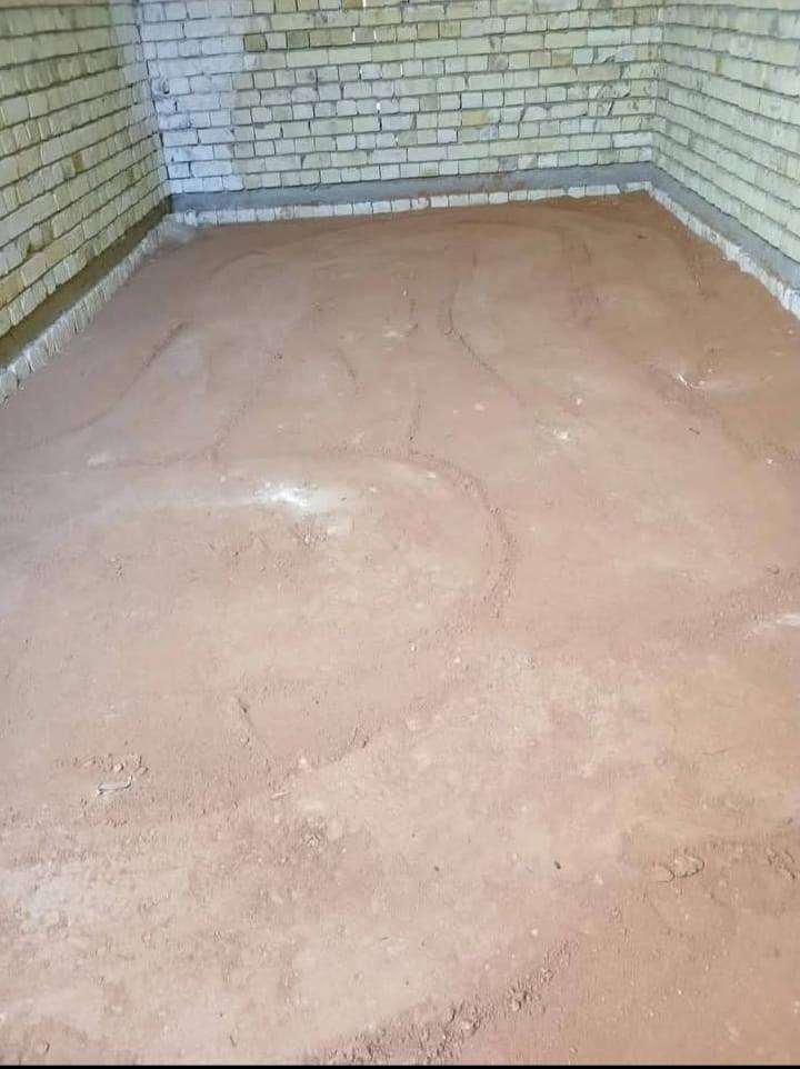 السلام عليكم اخوان صب ارضيات بيتونه دنك رباط فرش سبيس وحدل شغل درجه اولى ونظيف  باسعار مناسبة جدا التصال على الرقم ***********
